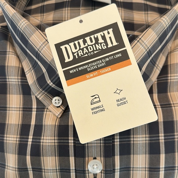 Duluth Trading Co Men's Wrinklefighter Shirt - Blue and Tan - Picture 2 of 2